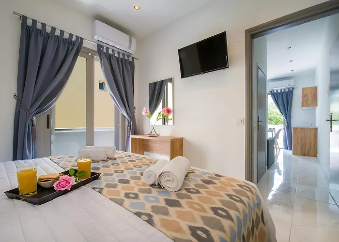 Linda Apartments Platanias